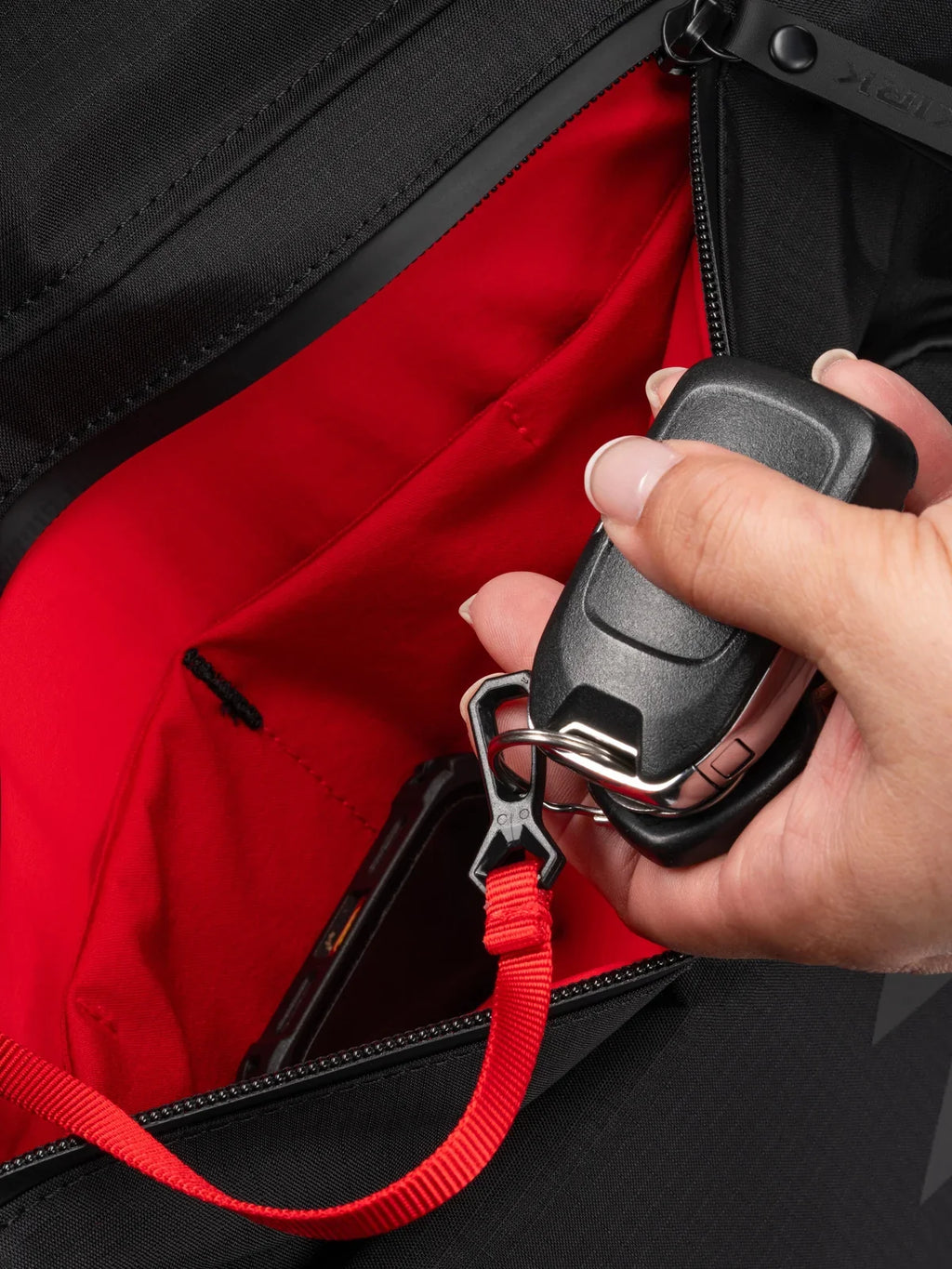 Selkirk Pro Line 2.0 Pickleball Duffle Bag